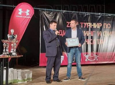 Митко Славов стана носител на специалната награда на Ротари Клуб Бургас