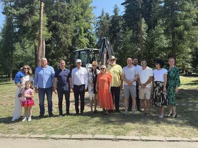 Ротари клуб Самоков стартира изграждането на детска площадка в парка на Самоков