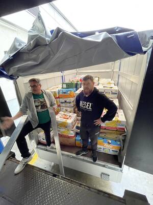 ИАК СМГ Купи и дари vol. 1: Ротари, Ротаракт, родители и приятели подкрепят Интеракт