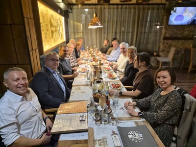 Ротари свързва света: Незабравимият приятелски обмен между Дистрикт 2482 - България и Дистрикт 7040 - Канада и Съединени американски щати (САЩ)