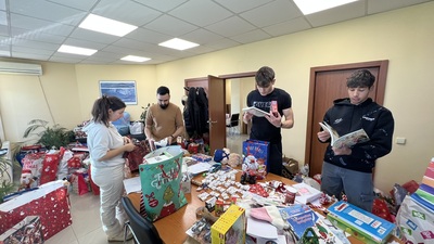 „От дете за дете – 4000 усмивки за Коледа“