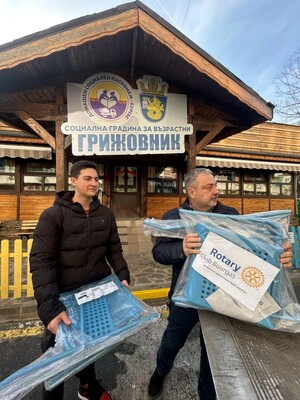 Доброто разцъфтя в „Грижовник“: Ротари клуб Бургас създаде външно пространство за социална градина за хора с деменция
