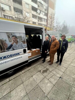 Доброто разцъфтя в „Грижовник“: Ротари клуб Бургас създаде външно пространство за социална градина за хора с деменция