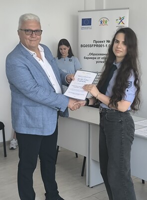 РОТАРИ КЛУБ „РУСЕ – ДУНАВ“ И РУО – РУСЕ ДАДОХА ГЛАС НА МЛАДИ ЖУРНАЛИСТИ В КАМПАНИЯТА „ЗАВИСИМОСТИ И АГРЕСИЯ – ГОВОРИМ ОТКРИТО“