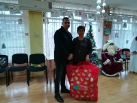 РК Свиленград дари с подаръци: Дневен център за деца с увреждания „Надежда” и ПУИ Стефан Василев