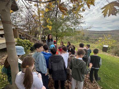 „Класна стая сред лехите – Запознаваме се с природата“ със съфинансиране от Ротари Дистрикт 2482, България